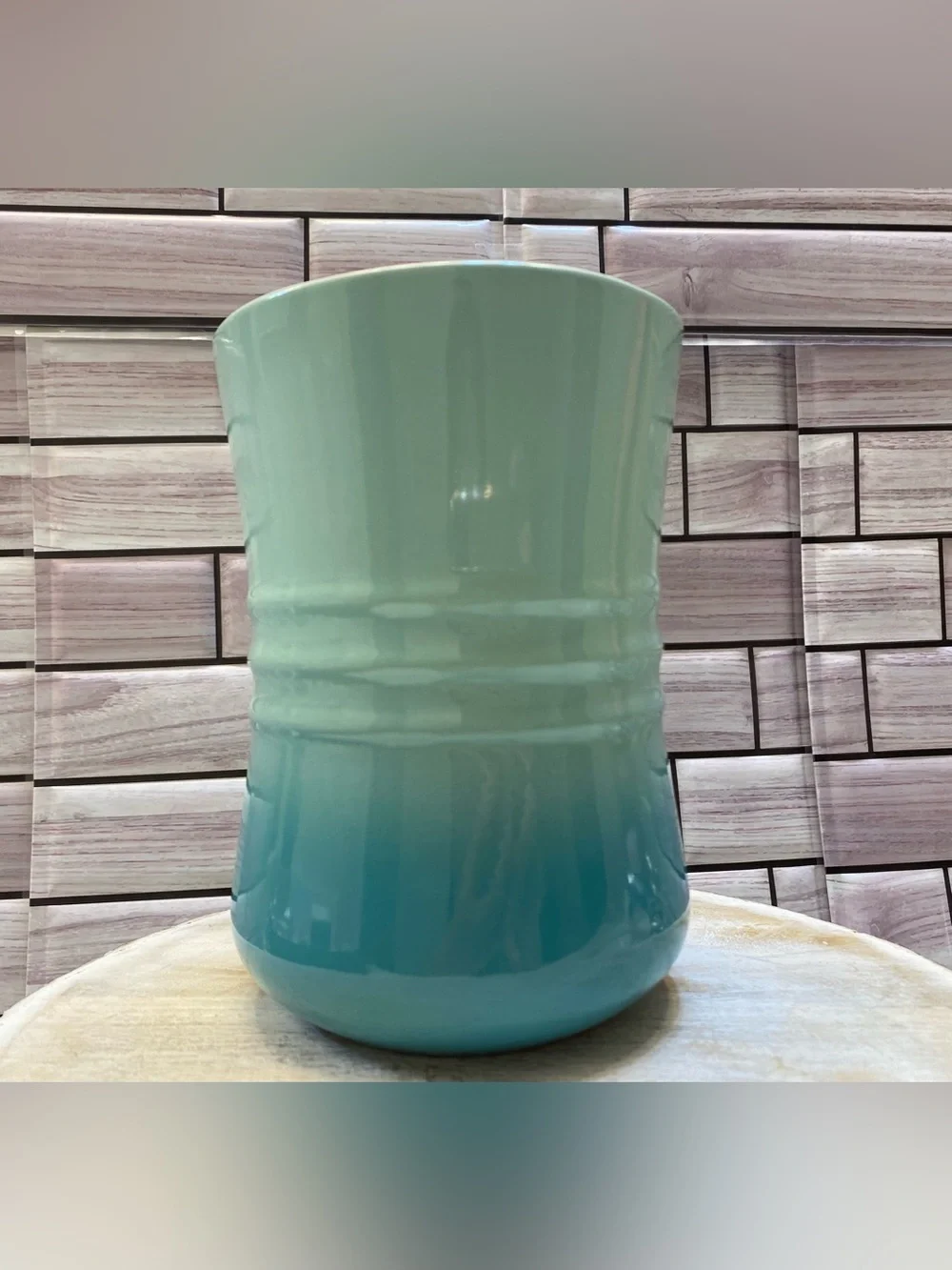 Le Creuset ❤️Stoneware 1.1L Utensil  Crock Cool Mint  NWT